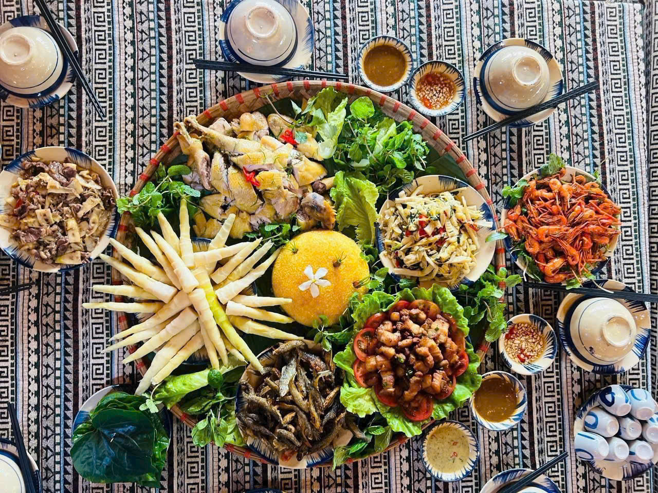 Ẩm thực bản địa — 8